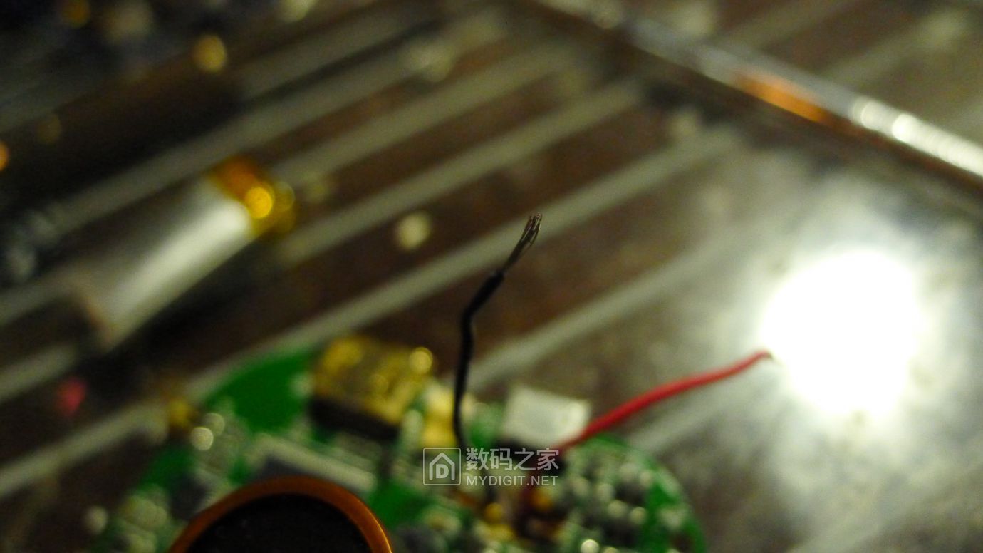 PAPAGO行车记录仪GoSafe535拆解，电源接反故障维修及思路分享