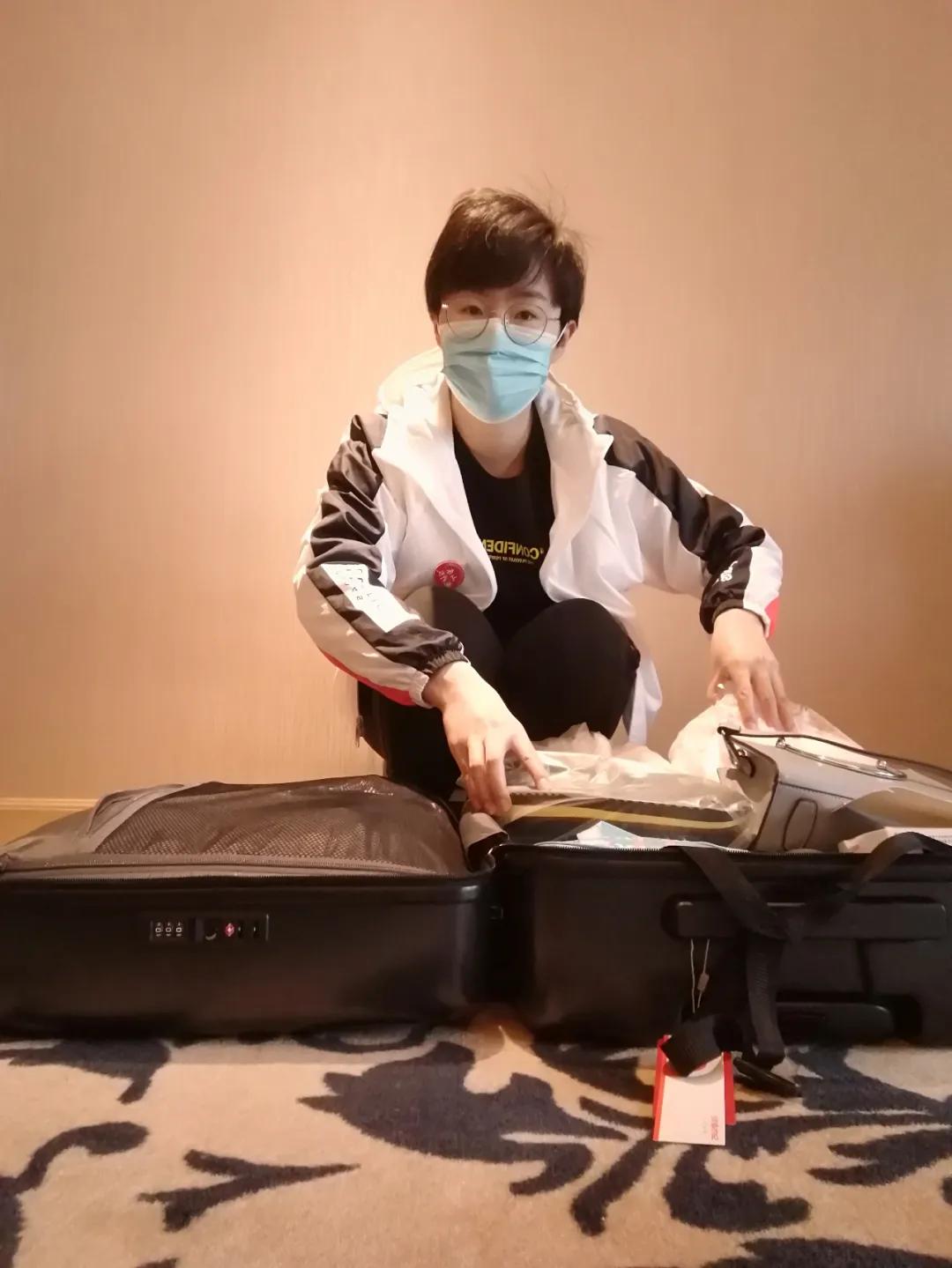 疫情防控常态化，人生的真相原本就是艰难二字