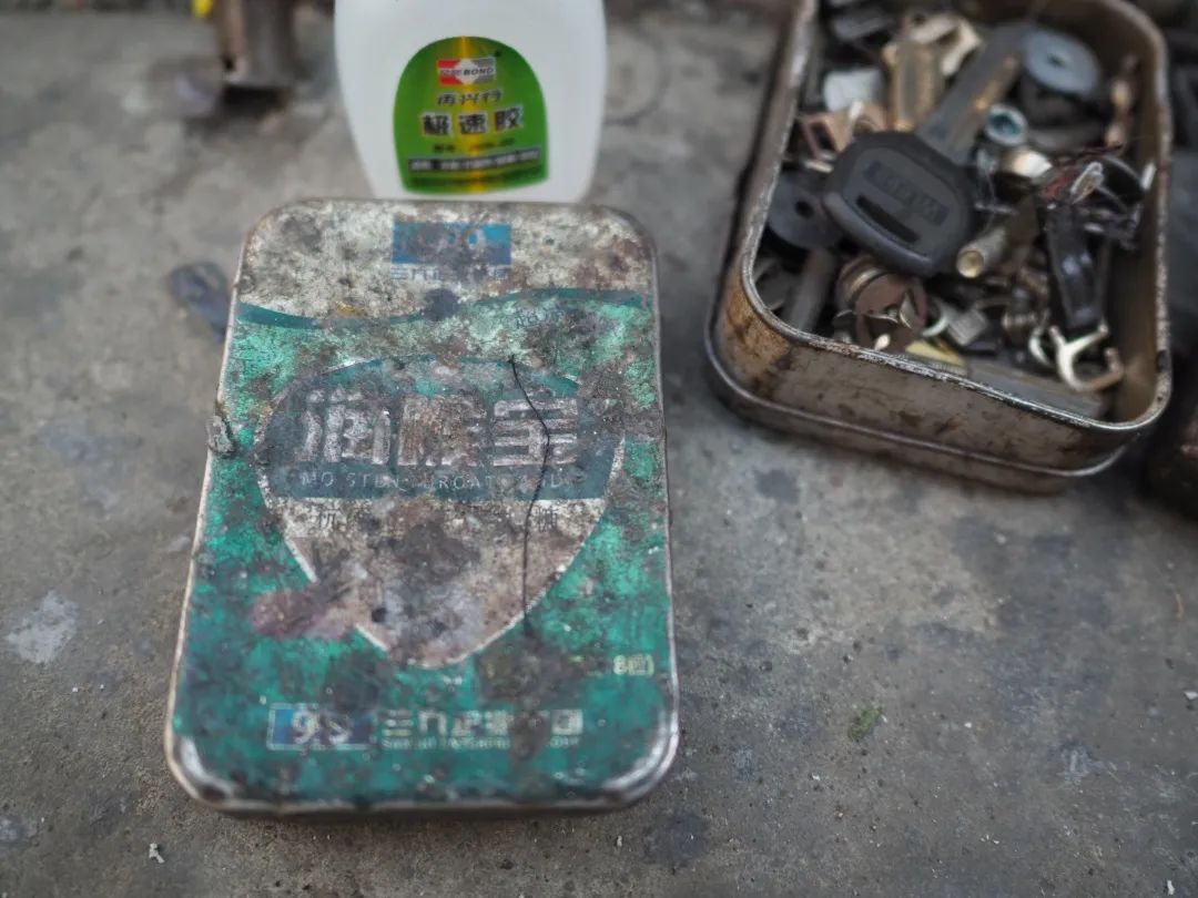 我在如是庵街，听了一个补鞋匠的哲学