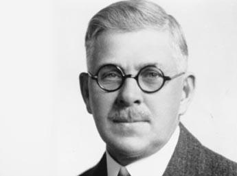 毫无用处的汽车知识篇14:消失的美国汽车品牌和他们的教训