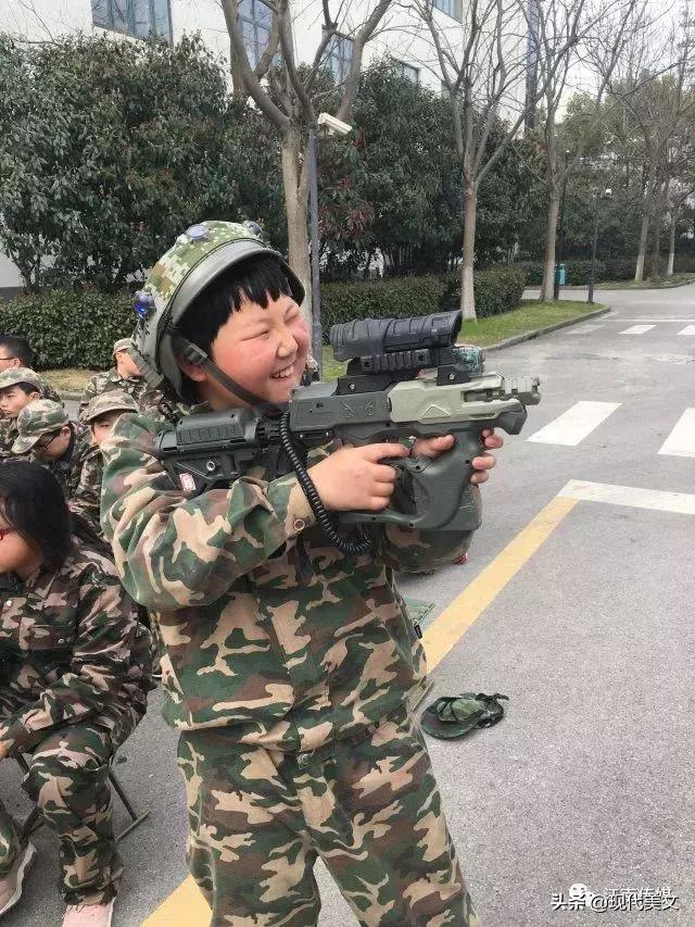 中国十大儿童诗作家,中国优秀的诗人100名