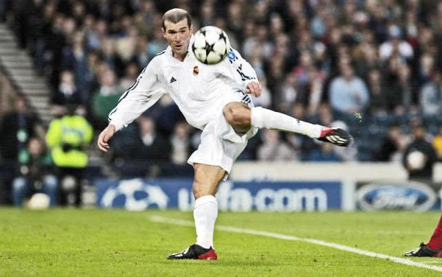 明天清晨齐祖率队再战利物浦你还记得皇马5号中场大师吗