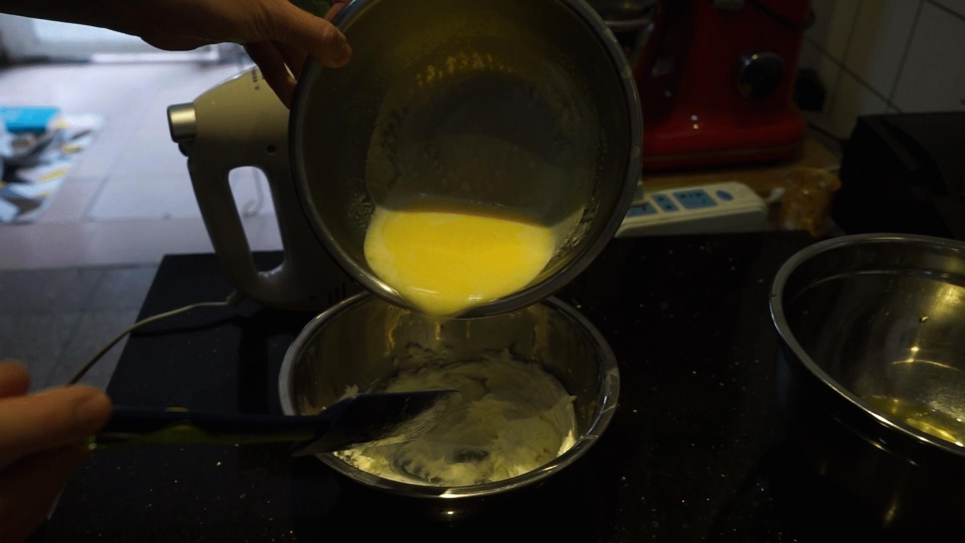 轻乳酪芝士蛋糕不开裂秘方,不回缩不塌陷轻芝士蛋糕