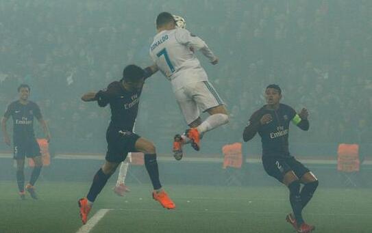 c罗十大不可思议的头球,今日头条足球新闻c罗