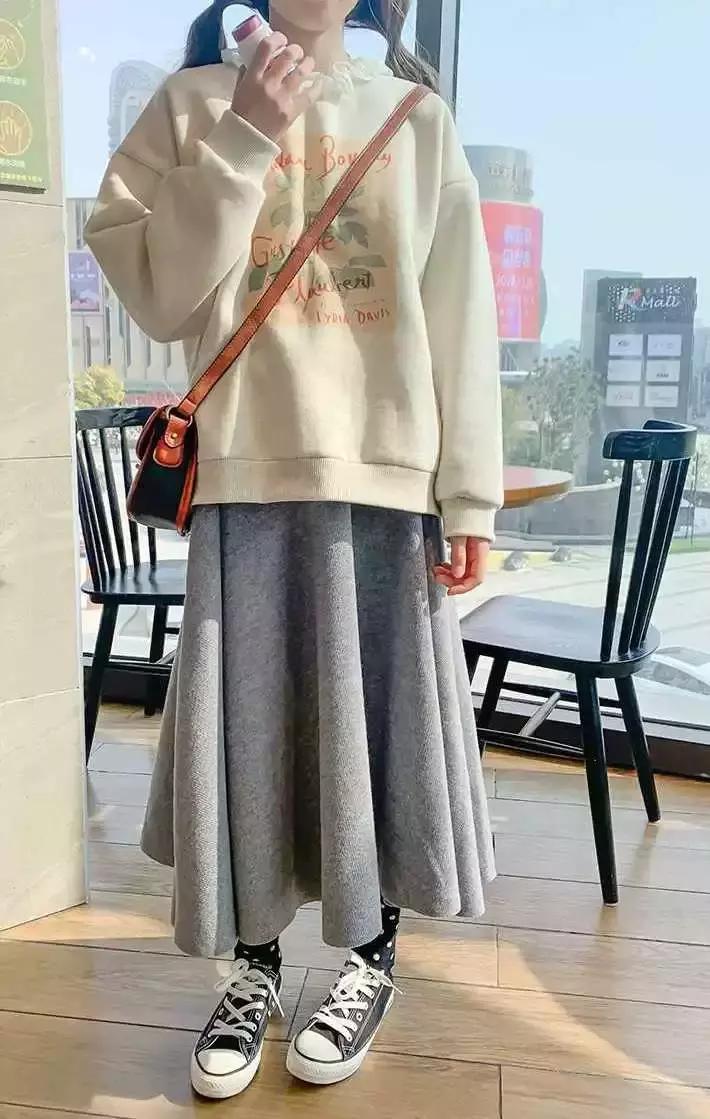 放假穿得这么土，难怪没有人约你！