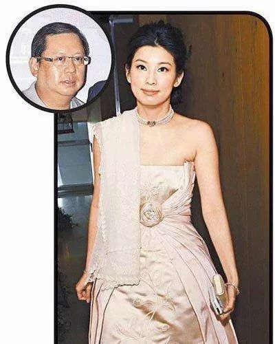 香港最强悍贵妇，一句话骂走王祖贤，93岁叼烟庆生超霸气