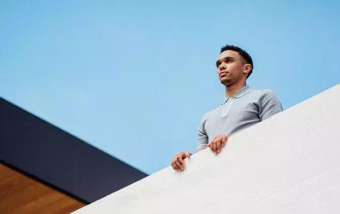 阿诺德独立宣言,阿诺德致敬贝尔