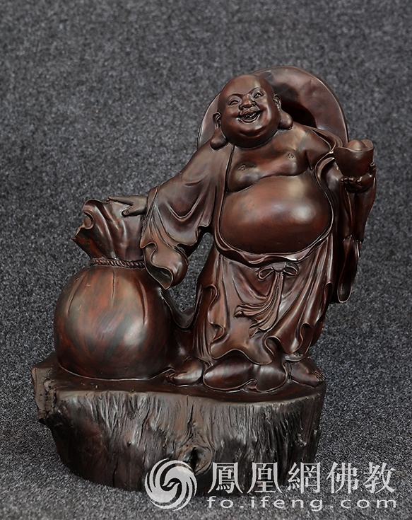 桐柏木雕博物馆龙的雕像,桐柏山木雕博物馆