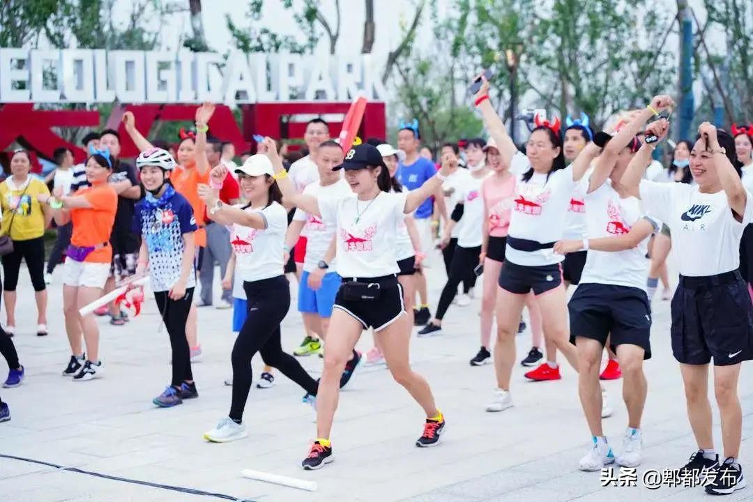 灯光秀奥运夺冠,奥运冠军夜游西安