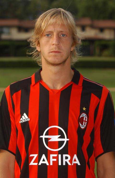 练习两年半打进篮球队,练习两年半篮球技术