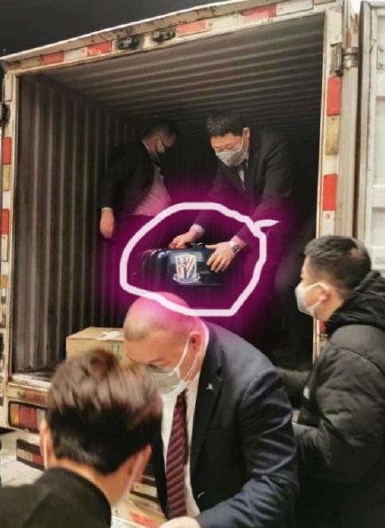 江苏苏宁究竟该不该退出中超赛场,疫情无情人有情暖心行动显真情