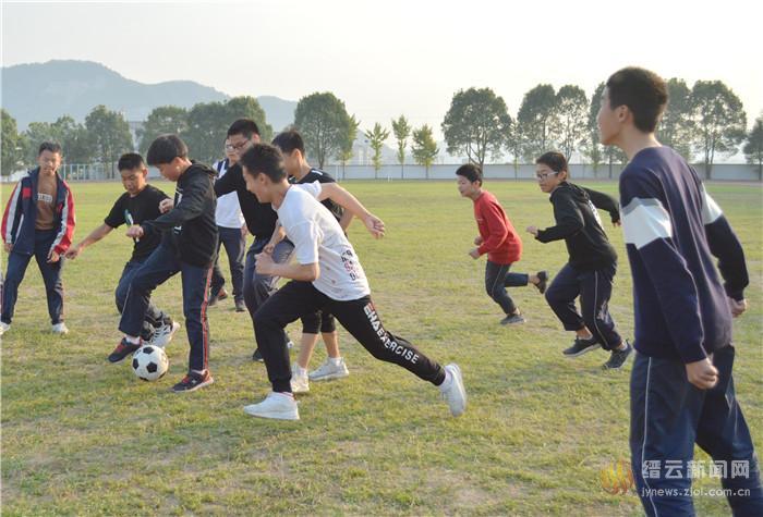 校园足球特色学校有多少所,缙云足球
