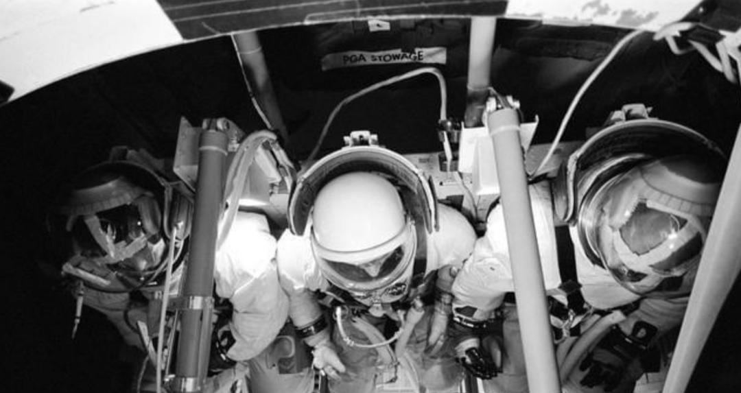 航天员太空产生的便便如何处理,宇航员在太空便便会落到地面吗