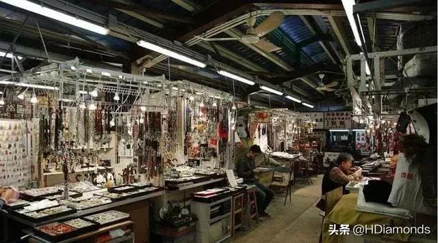 香港买翡翠首饰攻略一下,香港买翡翠珠宝便宜吗