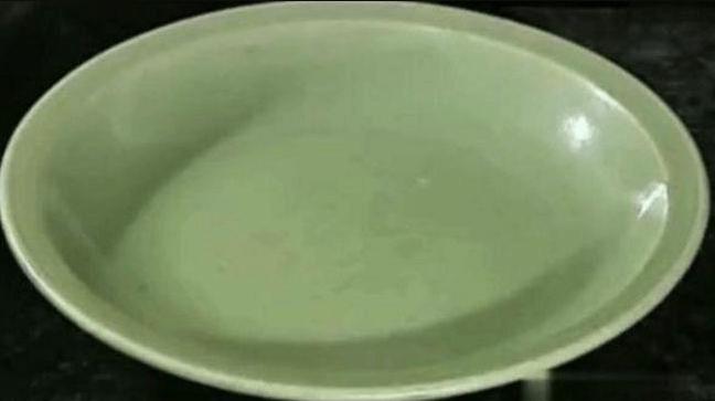 小伙花15元买一盘子，惹众人大笑称假货，专家：翻了2万倍！