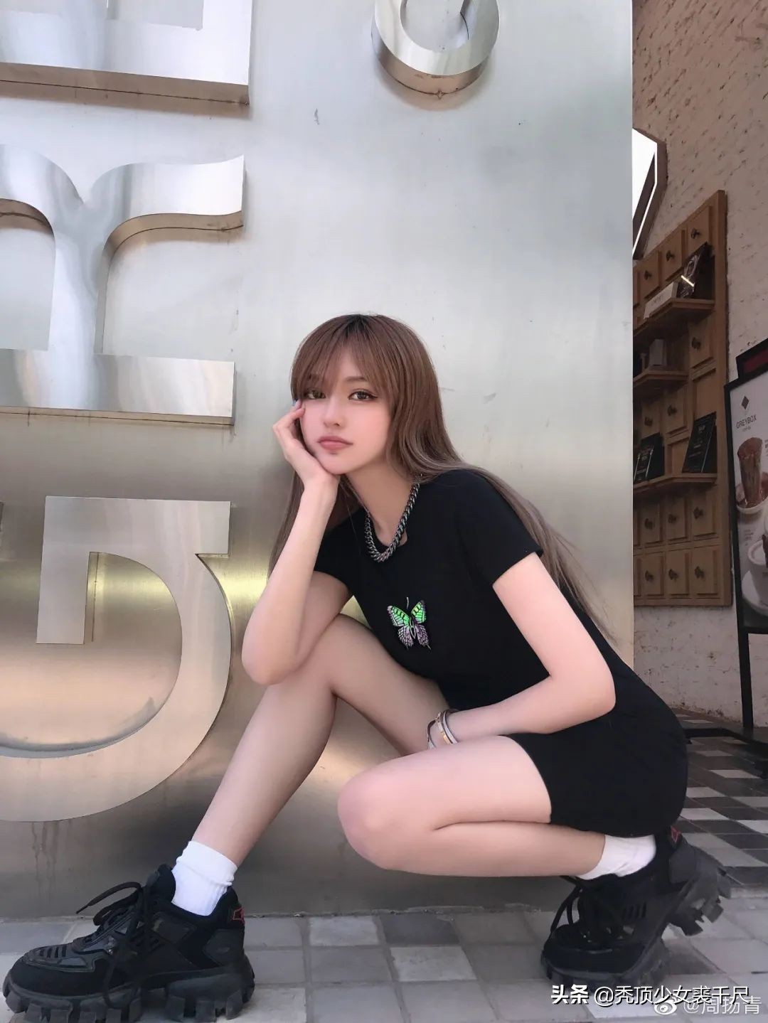 周扬青用了九年的青春,周扬青相信爱情