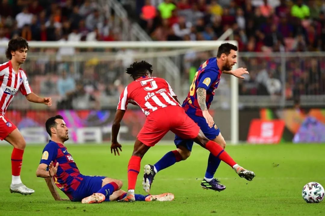 扎心了！金球第一人连续3年遭遇逆转，近7个月连丢4座冠军奖杯