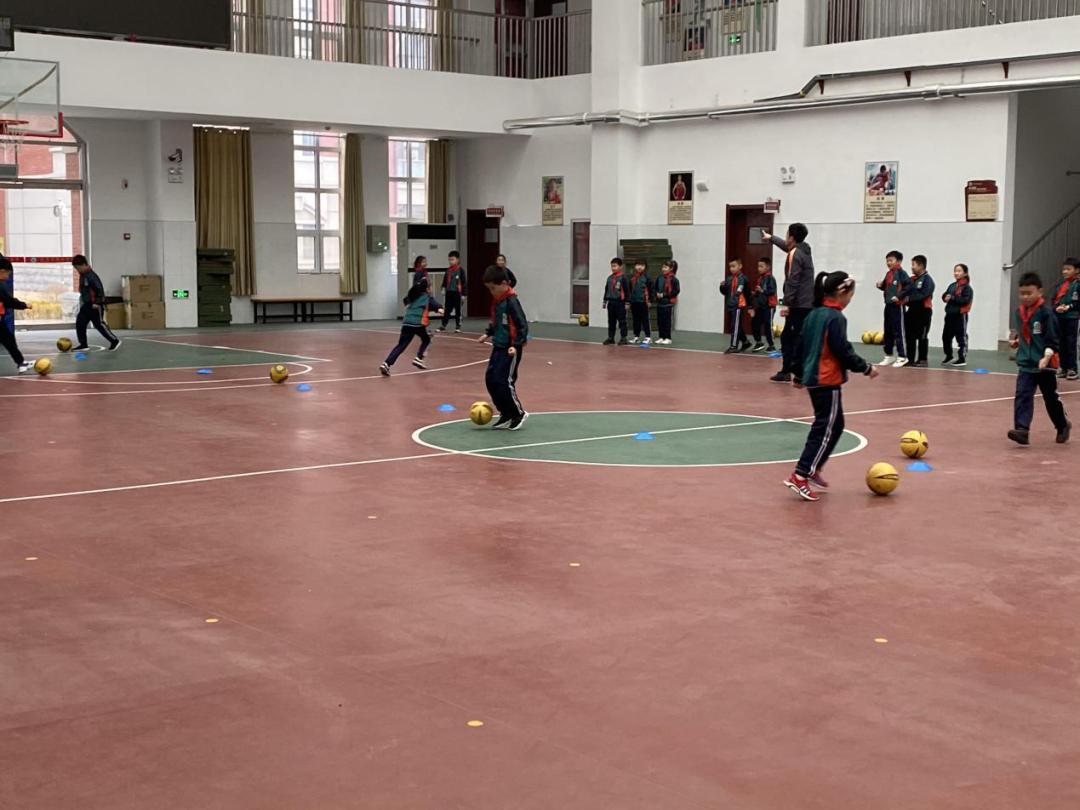 小学体育组集体备课教研活动记录,智源小学活动