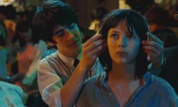 扛在肩上的耳机！现代耳机的那些老前辈