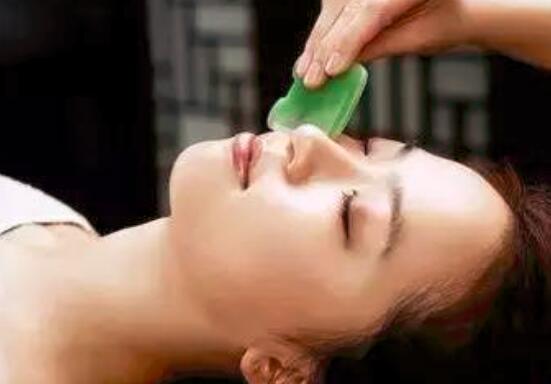 刮痧拔罐后的关注事项,刮痧理疗后必须关注的关注事项