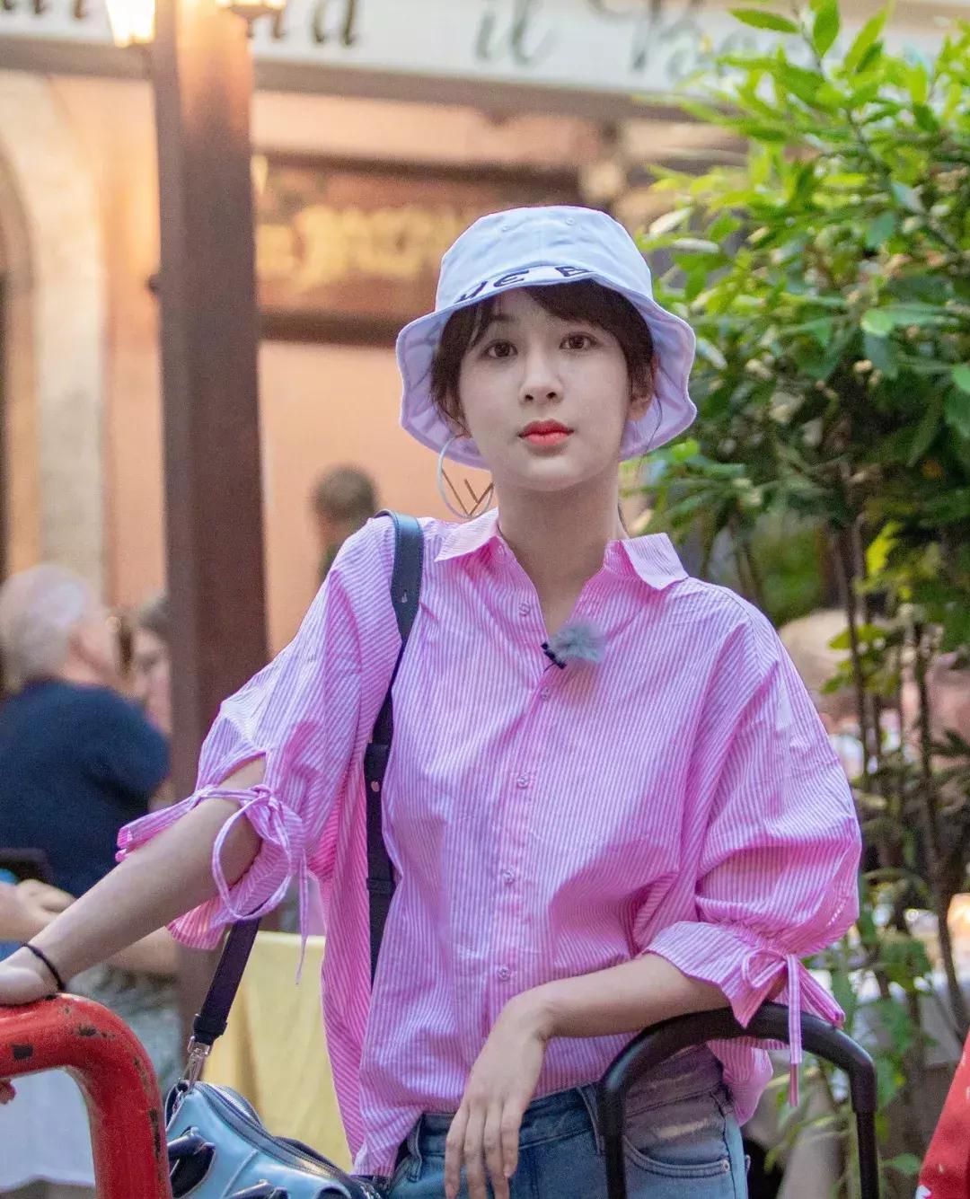 家有儿女小雨扮演者尤浩然,尤浩然近照