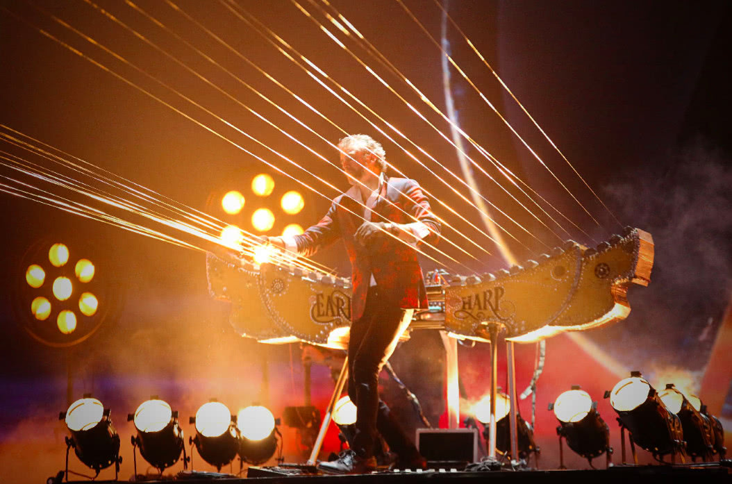 世界最大弦乐器——大地竖琴震撼登陆奏响大气磅礴的交响诗