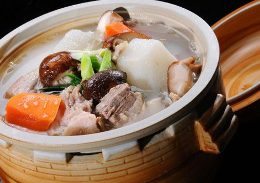 孕期水肿并非全都正常，学会区分很重要！4个缓解方法孕妈要学会