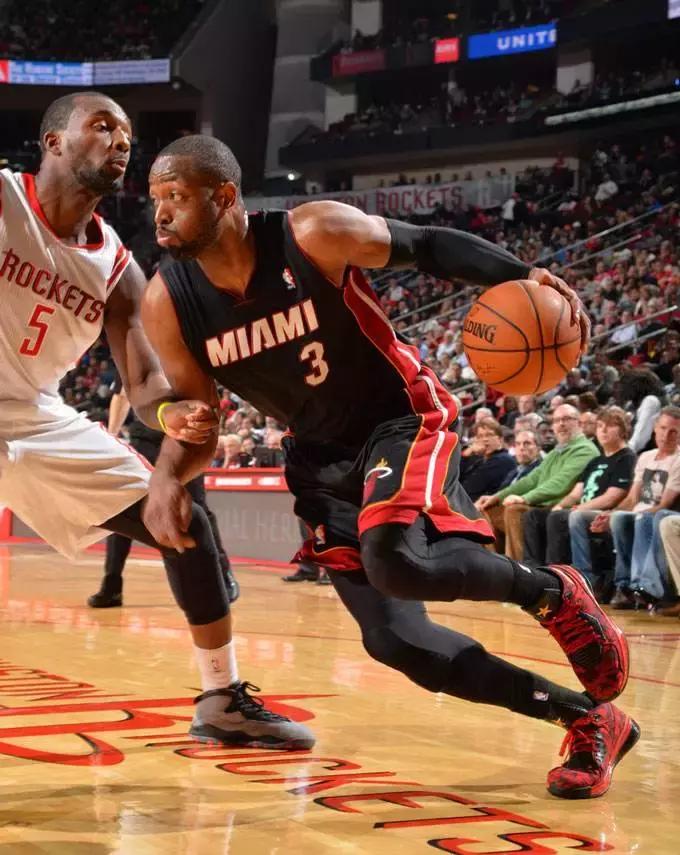 穿李宁在女生眼里,经常穿李宁的女生性格