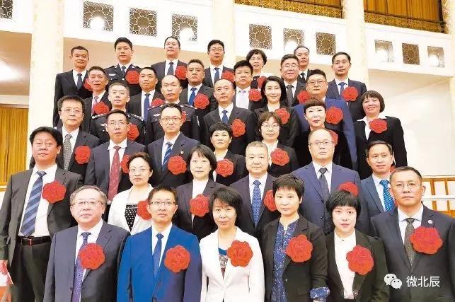 天津抗击新冠肺炎疫情先进典型 (全国抗击新冠肺炎疫情表彰哪些人)