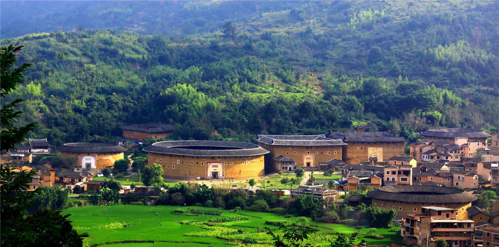 福建最著名的土楼在哪里,福建哪里的土楼最值得一看