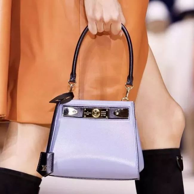 婚包必须买红色的吗,结婚婚包可以是粉色的吗