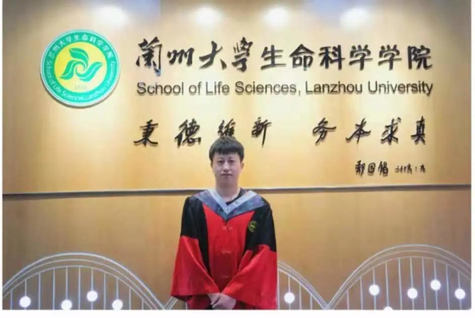 四年后，这条版面留给你们@全体高考生