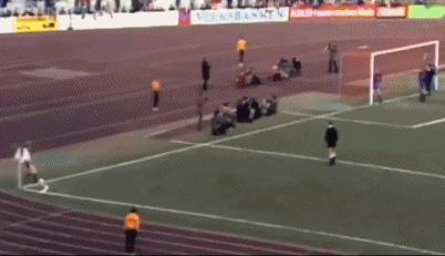 盖德穆勒单赛季德甲进球纪录,足球100大球星排名穆勒