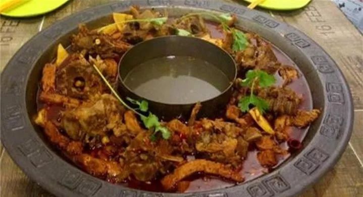 牛骨头火锅做法商用视频,秘制牛大骨头火锅做法大全集