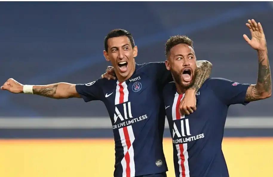 内马尔梅西c罗的荣誉对比,内马尔转型c罗