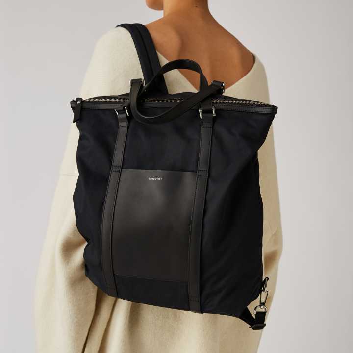 开学季买什么样双肩包,平价大容量不是开学背的双肩包