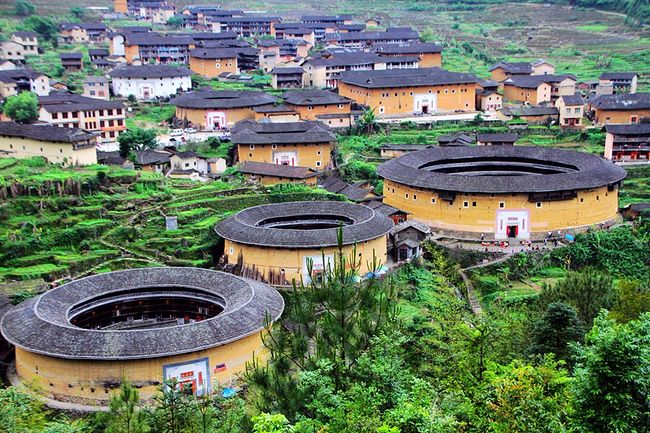 福建最著名的土楼在哪里,福建哪里的土楼最值得一看