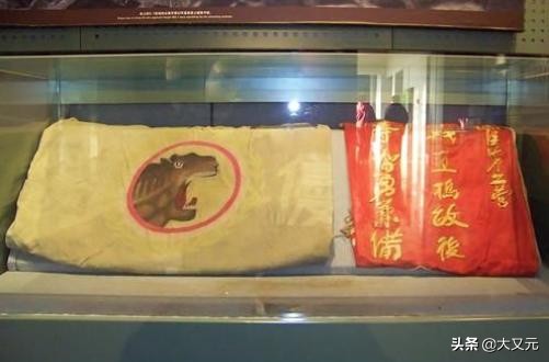 假扮日本军官打日本高级军官,假扮日军军官打日本人