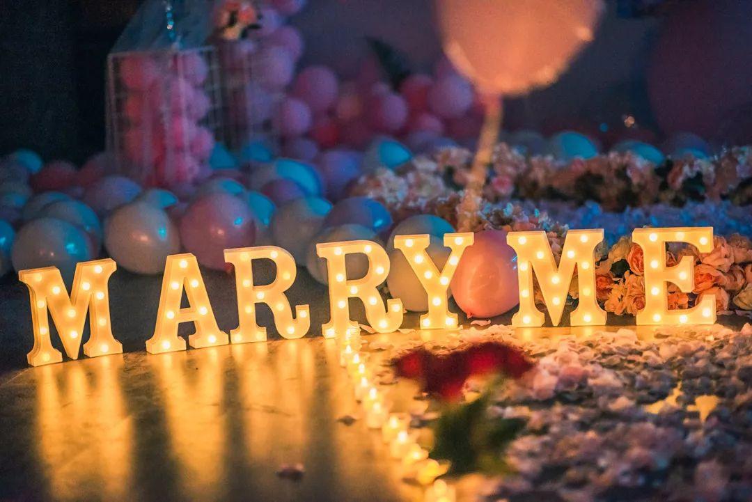 广州天河10个人轰趴民宿,广州独栋别墅轰趴天河