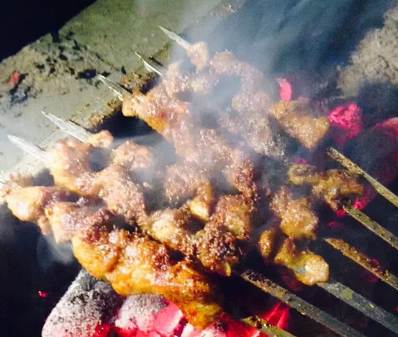 烧烤摊不干了，老板分享1万元的烤肉配方，鲜嫩入味，不学就亏了