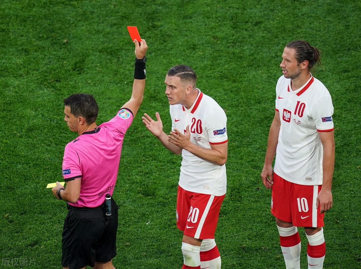 运气不好输掉比赛,波兰输球晋级时刻