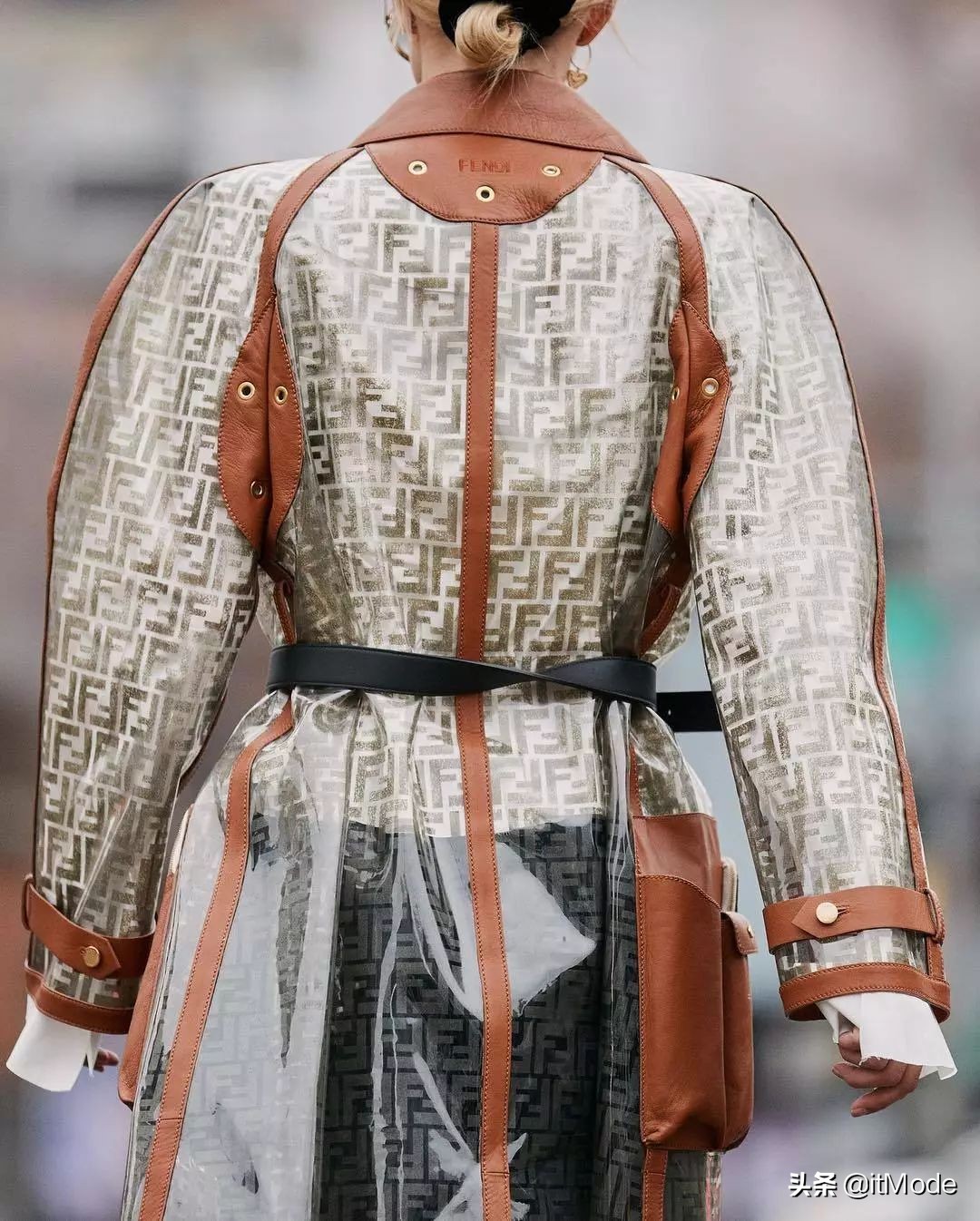 2024春夏五大流行趋势早穿早时髦,2019春夏4大流行趋势照着穿美到哭