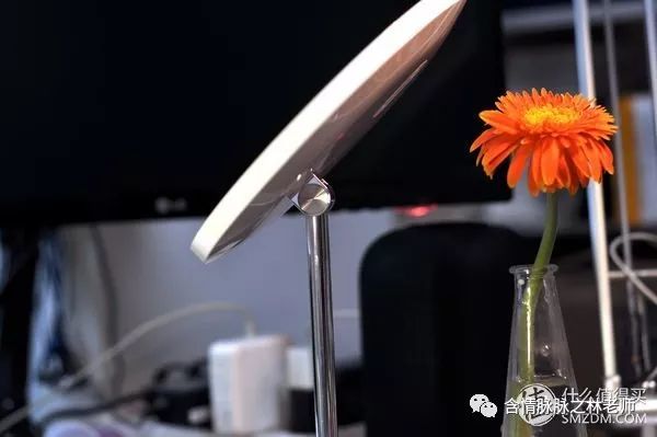 yeelight便携式美妆镜,yeelight手持式便携化妆镜