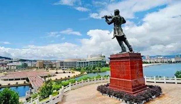 聂耳溺水身亡的场景,聂耳溺水之谜