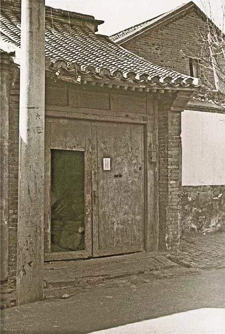 为啥李敖总骂余光中,怎么看待李敖说话的魅力