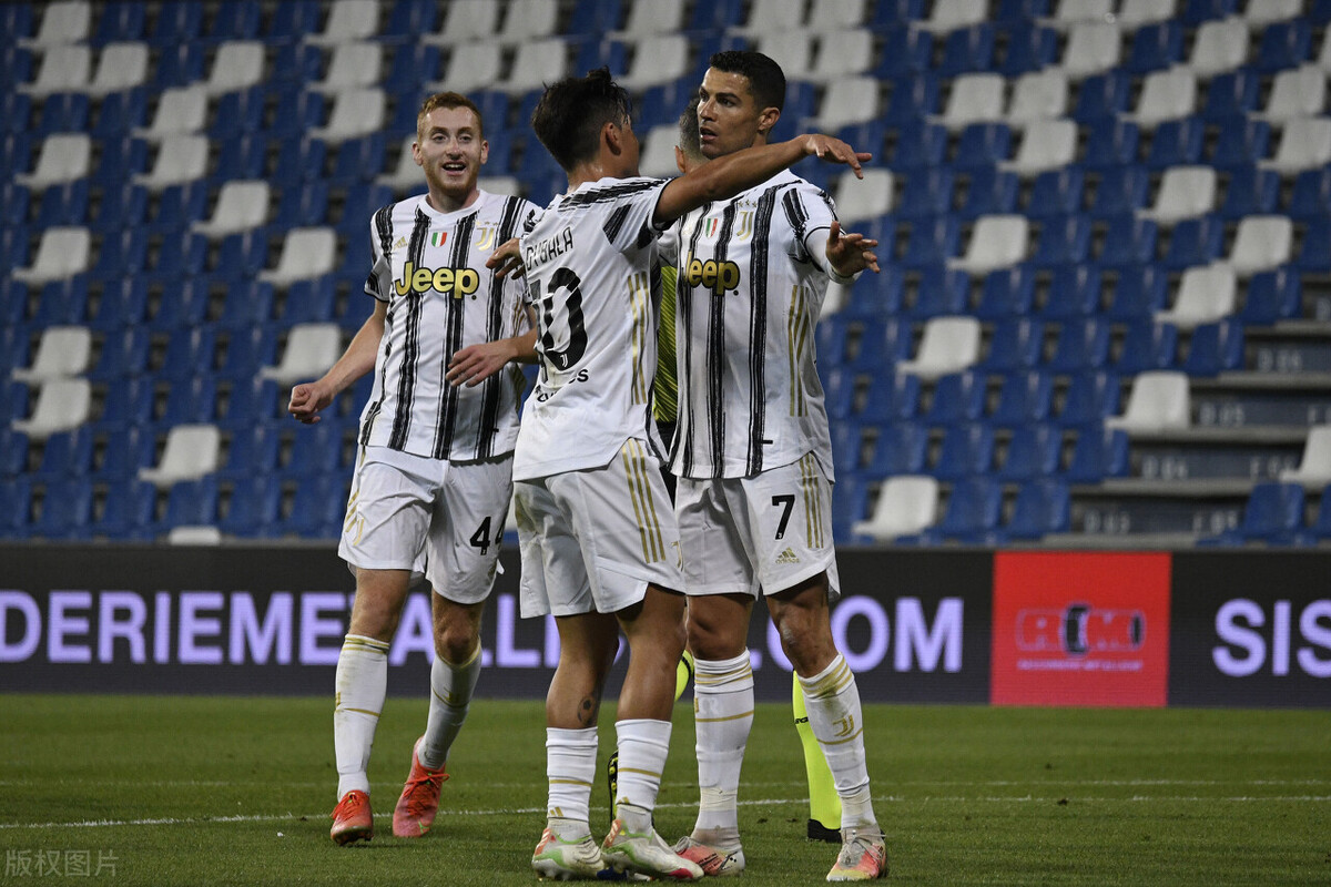 足坛第一c罗,足坛第一人是c罗还是梅西