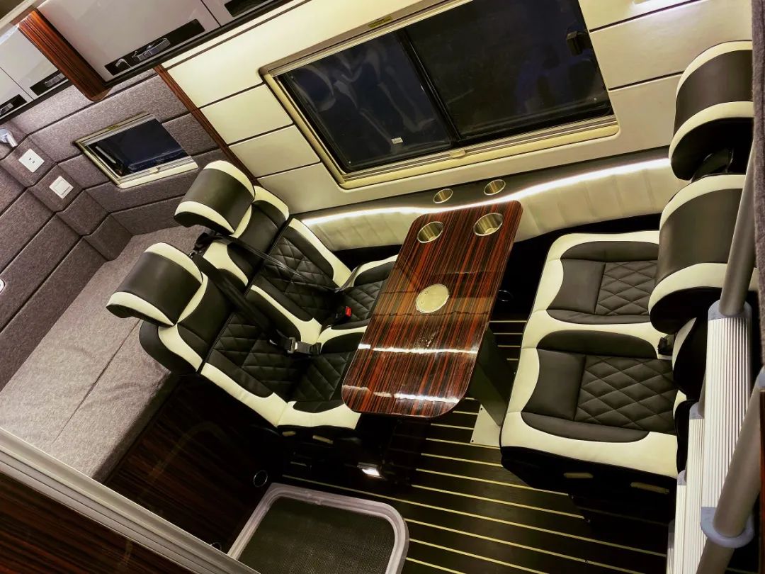 江铃原厂小野牛房车视频,江铃房车小野牛两座