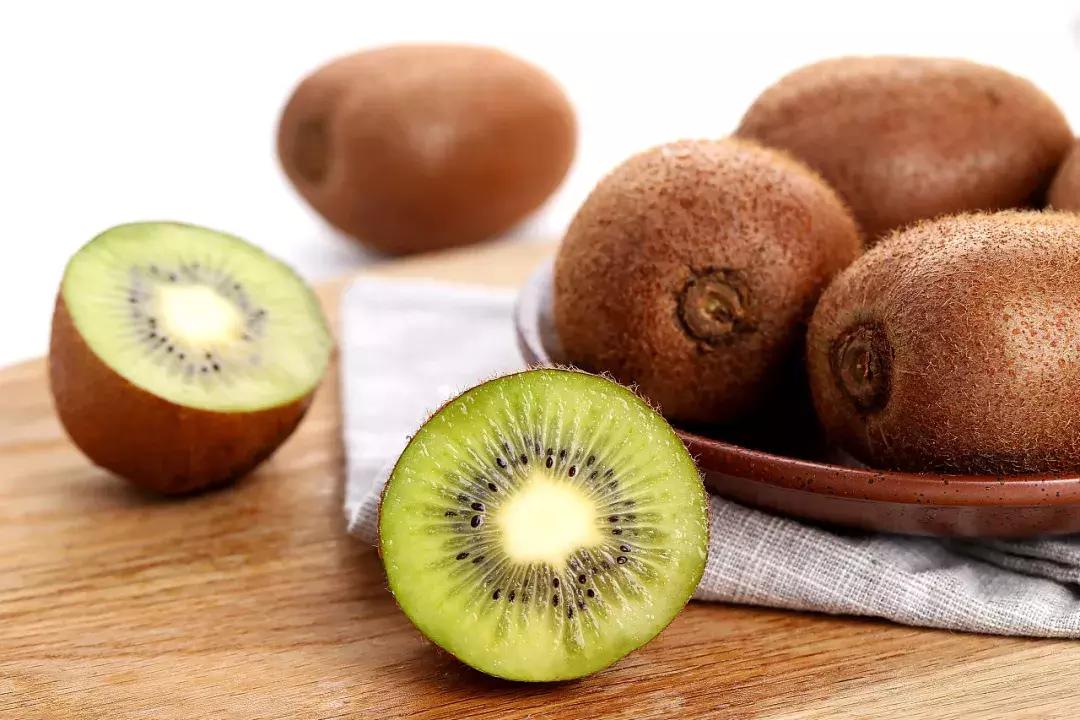 閬傛槍閫傚悎绉嬪ぉ鍘荤殑鍦版柟,閬傛槍鏃呮父缇庢櫙