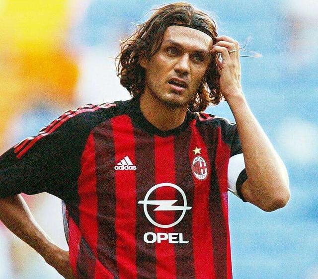 ac米兰2010到2014赛季欧冠成绩,2010-2011欧冠ac米兰对皇马