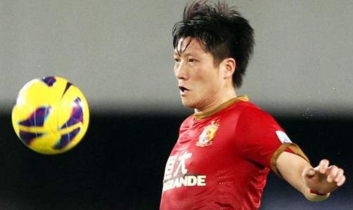 赵鹏踢中后卫什么梗,赵鹏是原来那个中后卫吗